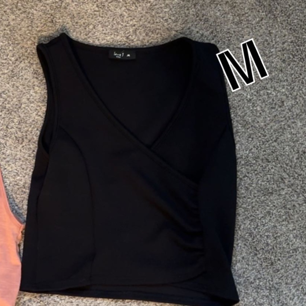 A cute crop top